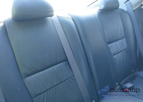 2004 Honda Accord 3.0 Ex from USA, damaged, VIN 1HGCM82644A012560